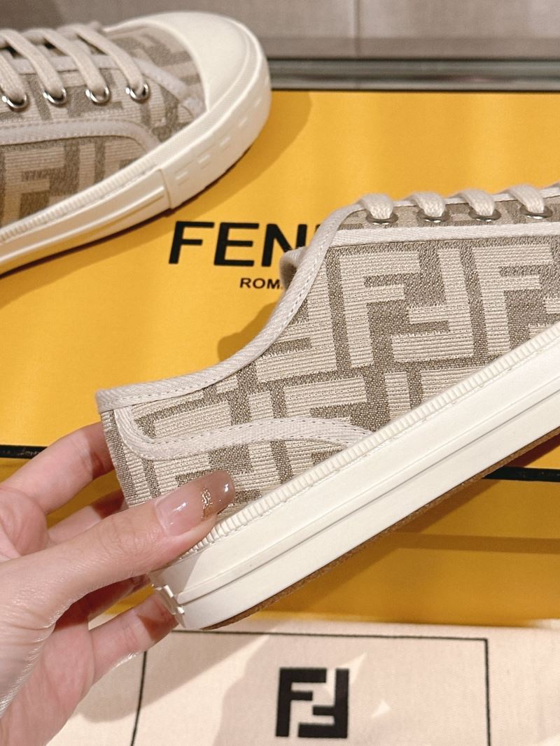 Fendi Low Shoes